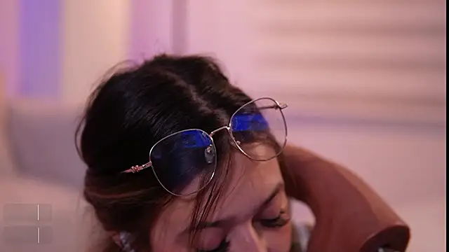 lilith_gray9 Adlı Modelin Canlı XXX Sohbeti