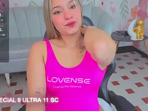 Paris09_v_ Live XXX Chat