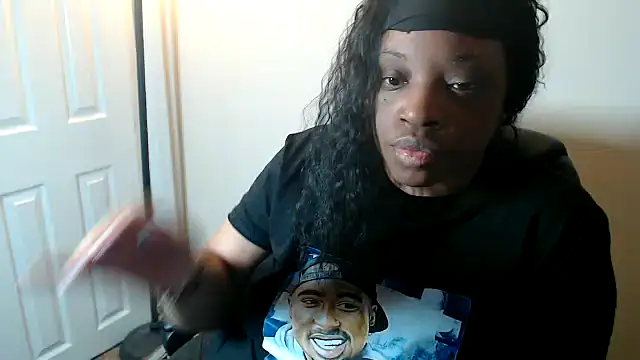 Chatroom XXX en direct de Sexymona1218