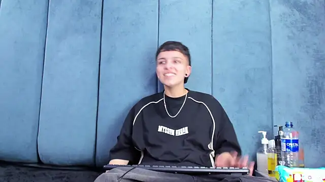 Megan_Thompson_'s Live XXX Chat