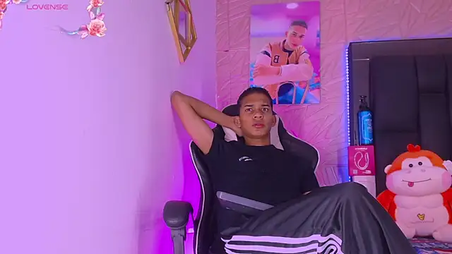 dilan_alfonzo's Live XXX Chat