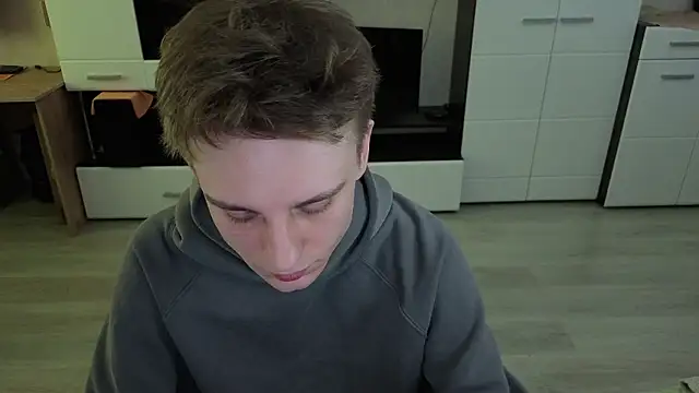 Chat XXX Live angryzan