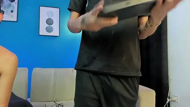 แชท XXX สดของ Marcus_and_Tony