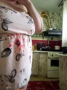 LiluHot 现场XXX聊天