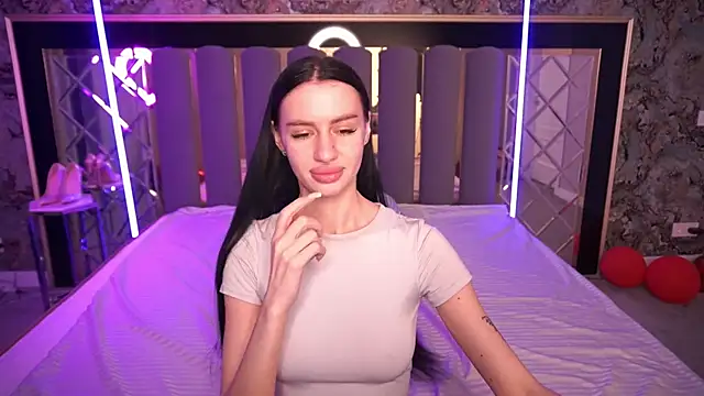 Snow_WhiteeeX's Live XXX Chat