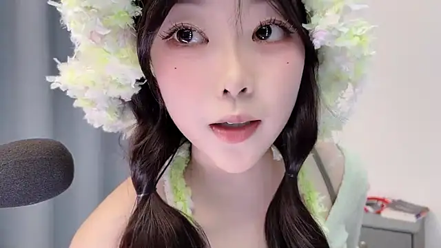 smalldaisy 网络视讯表演