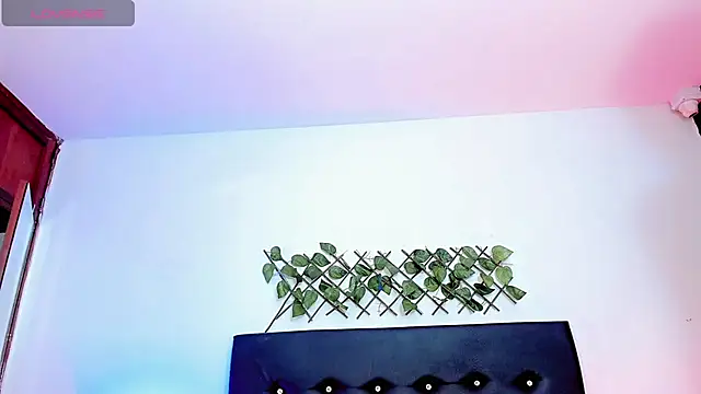 JERO_TEASE_S7S' Live XXX Chat