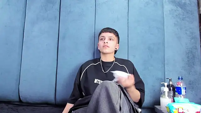 Megan_Thompson_ 现场XXX聊天