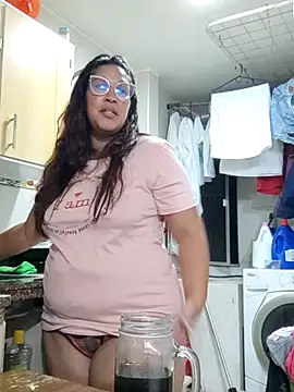 Ivy_horse_ Chat XXX in diretta