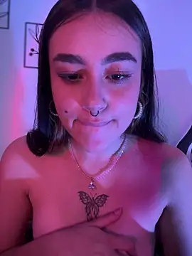 cute__cherry_ Chat XXX in diretta