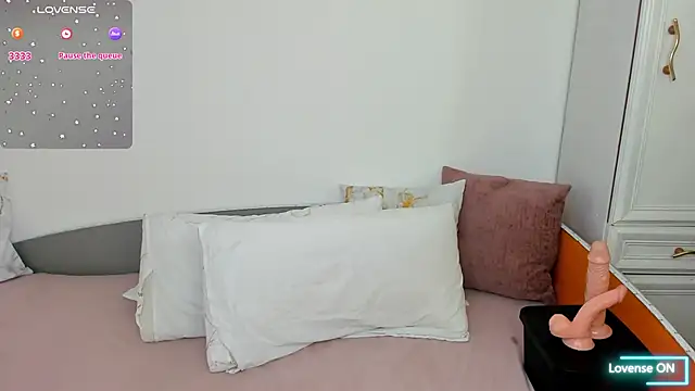 Show modela kassy_hotdevil na web-kameri