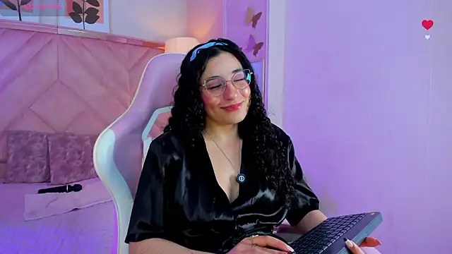 DemiJones_ Chat XXX in diretta