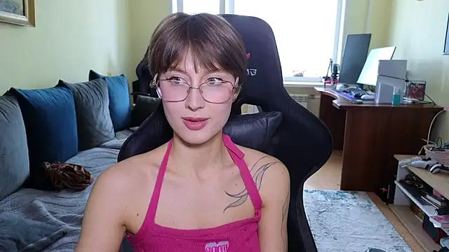 MalvinaBlum Live XXX-Chat