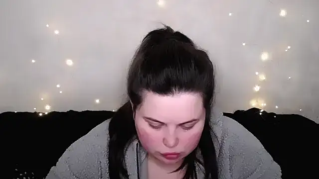 Emily_Mo Live XXX Chat