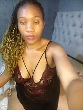 0023dojaのライブXXXチャット