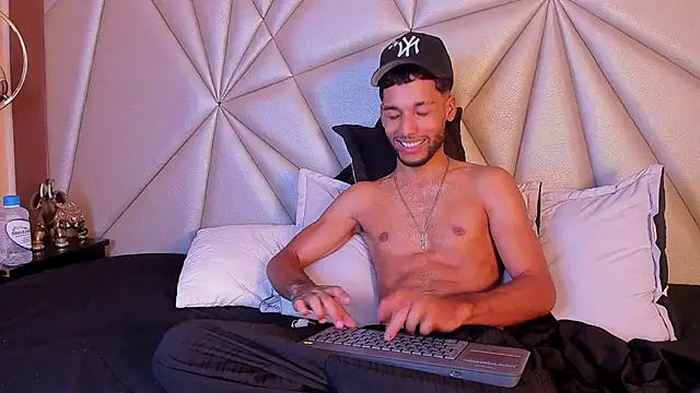 Thiagoferreti 现场XXX聊天