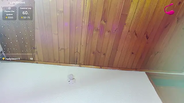 Živý XXX chat Anihaa