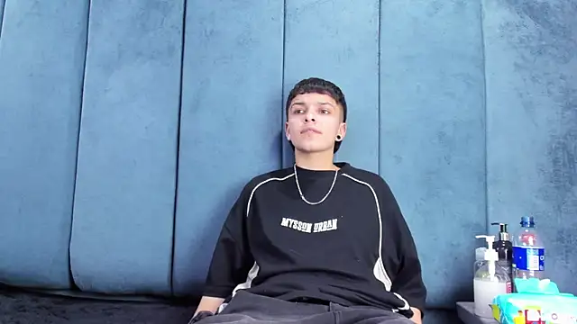 Megan_Thompson_: απευθείας συνομιλία ΧΧΧ