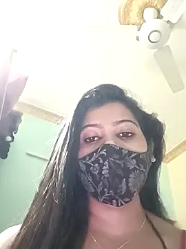 XXX chat uživo modela SANAYA_ROY