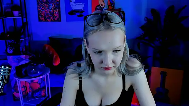 دردشة MaoqiBeverly الجنسية المباشرة