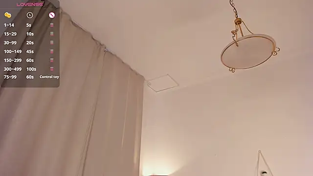 LaureMestler Webcam Show