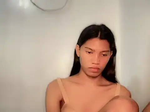 Yourgoddess_jayve 网络视讯表演