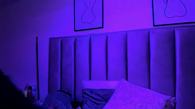 Kitty_Gang's Webcam Show