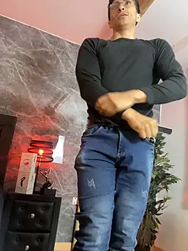 ApoloCruz 即時 XXX 聊天