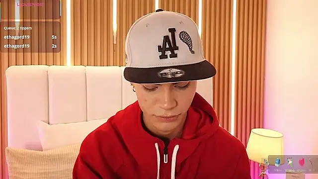 Dulcey_ élő XXX-chatje