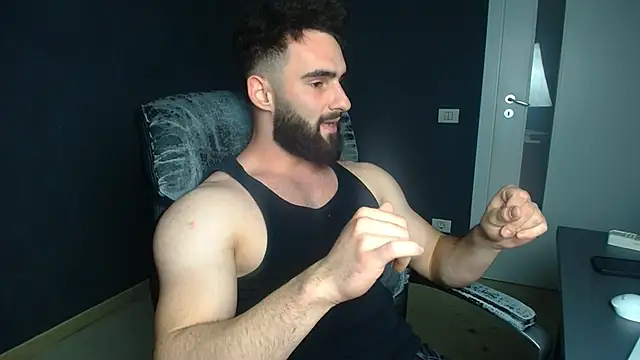 MicahLane: απευθείας συνομιλία ΧΧΧ