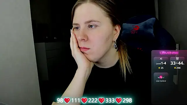 Olivia_Munk 现场XXX聊天