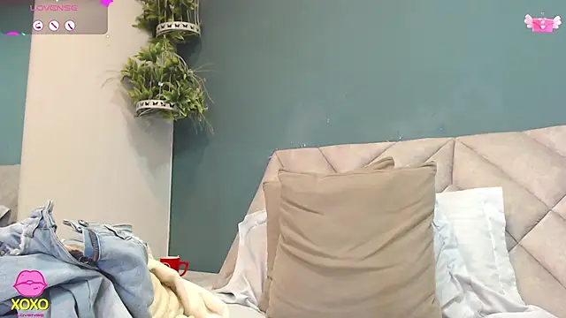 Chatroom XXX en direct de SharisWillian