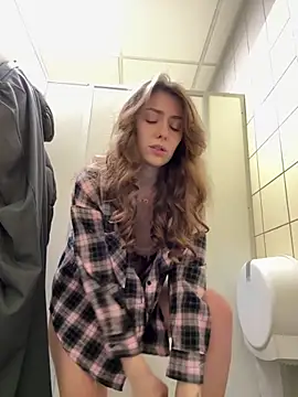 MariiD 라이브 XXX 채팅