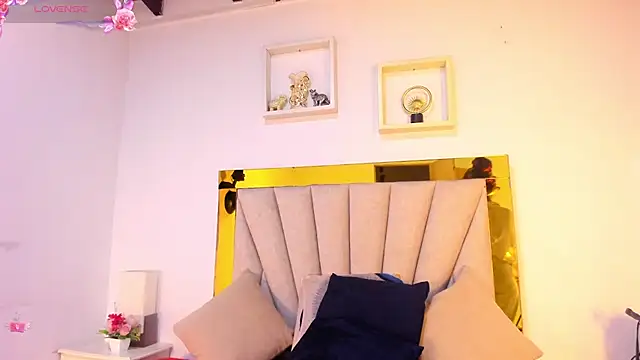 vahiolet_fuentes Chat XXX in diretta