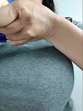 Shine_Mai ওয়েবক্যাম শো