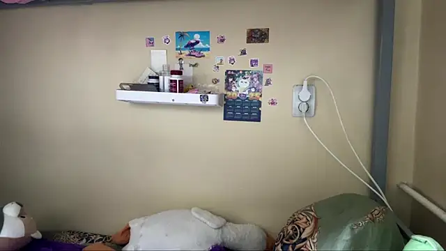 AquilineOritesのライブXXXチャット