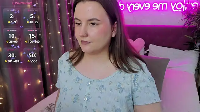 Chat +18 de FeralPeach ao vivo