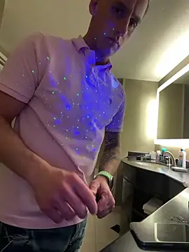 PeytonJohnnのライブXXXチャット