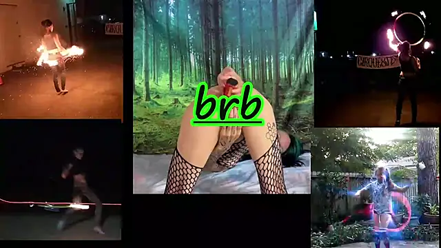 Toxii- Live XXX-Chat