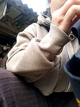 yoyo-mi 在線直播表演