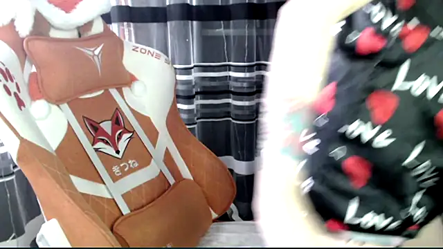 cold_lollipop Adlı Modelin Canlı XXX Sohbeti