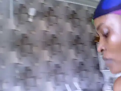 Kimberlysquit Chat XXX in diretta