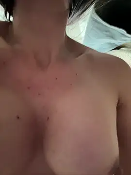 eveangelll élő XXX-chatje