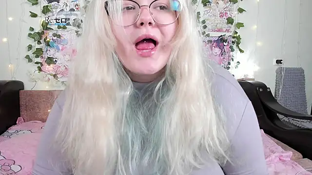 _CandyM1lky_ Live XXX Chat