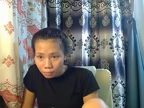 Asiana_24 Chat XXX in diretta