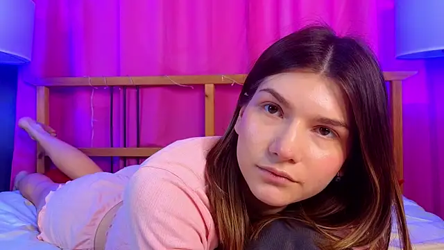 WilmaJohnson 现场XXX聊天