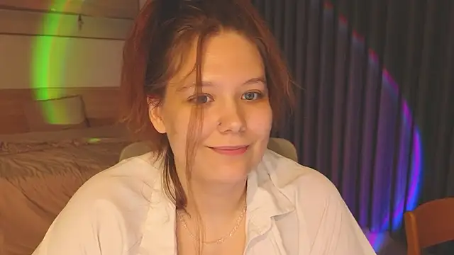 DjennaPalmeのウェブカメラショー