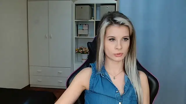 KristineGlow Obrolan Langsung XXX