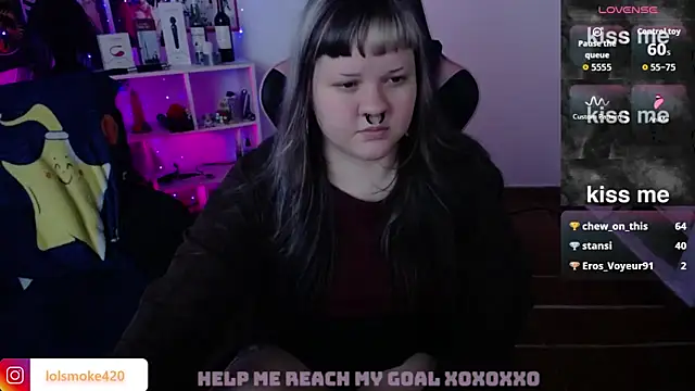 แชท XXX สดของ Bdsm_and_fries