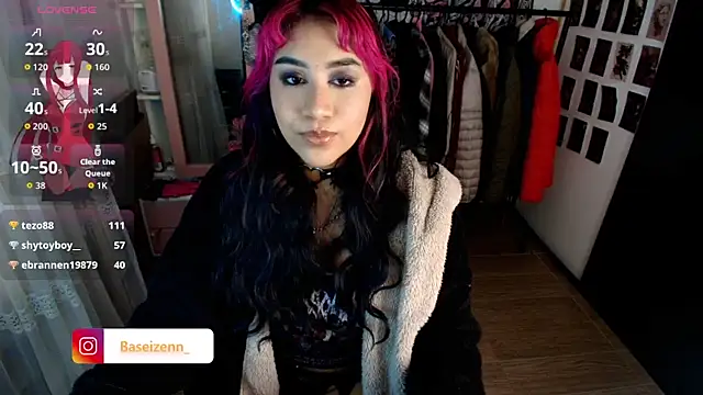 exodiakinky2's Live XXX Chat